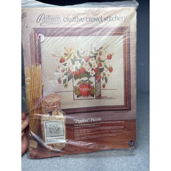 Paragon Creative Crewel Stitchery Kit "Pippins" Picture 12"x14" Embroidery Kit - Picture 5 of 7